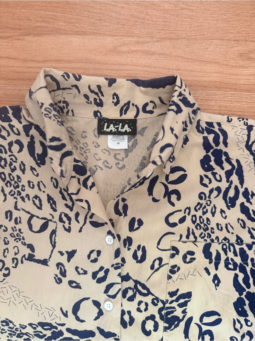 Vintage 90s LA-LA Leopard Animal Print Blouse Cotton USA Made Size M - Picture 2 of 6
